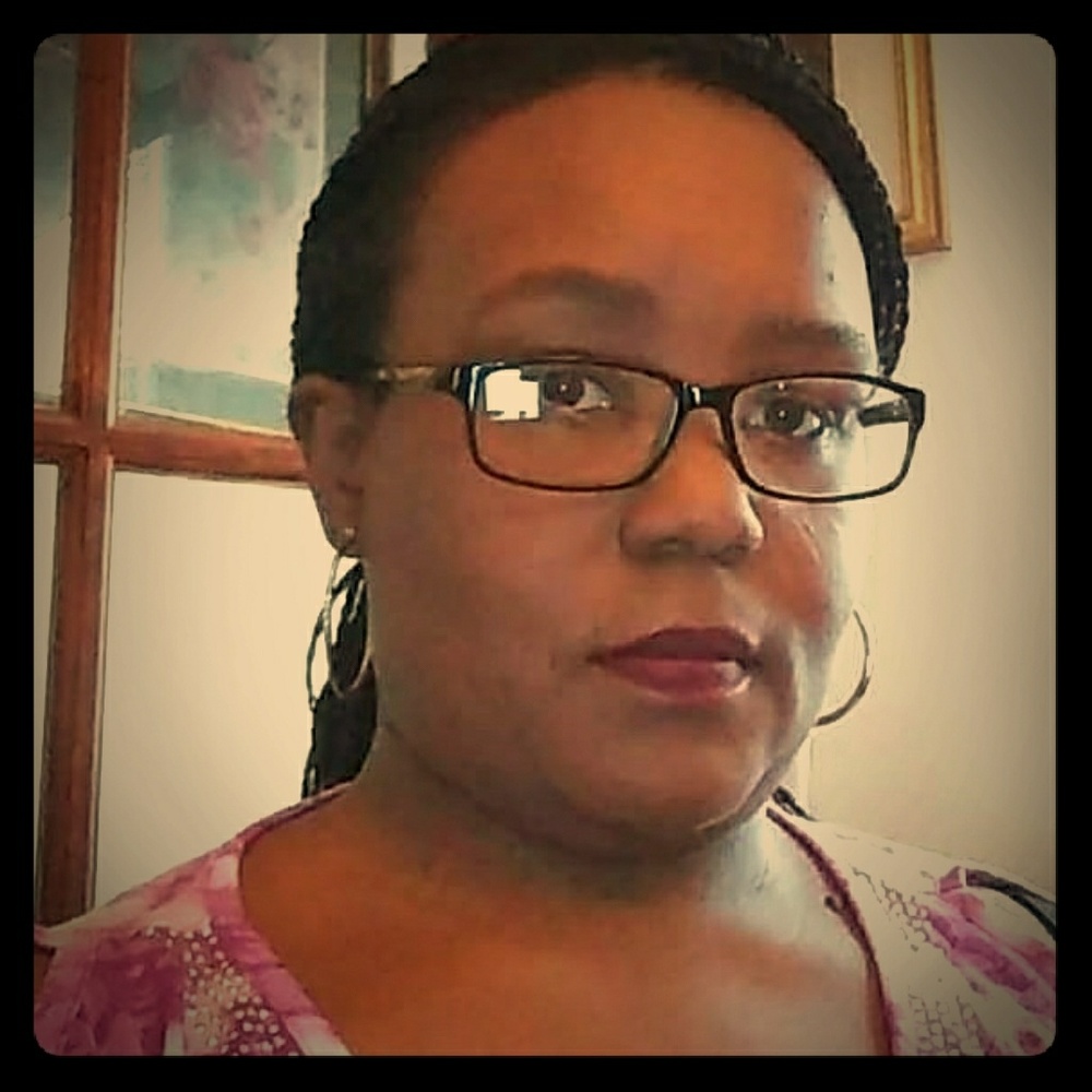 Meet your Posher, Latonya